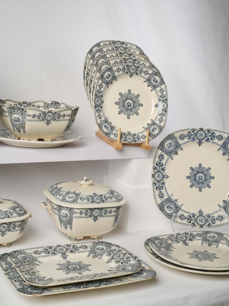 Neoclassical ivory dinner service