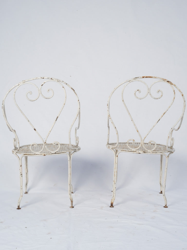 Ornate Heart Backyard Children's Seating