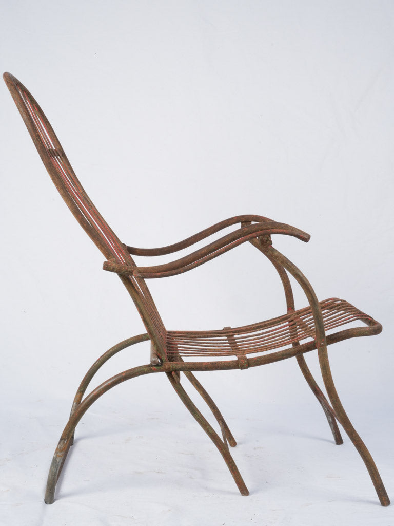 Rustic reclining garden seat