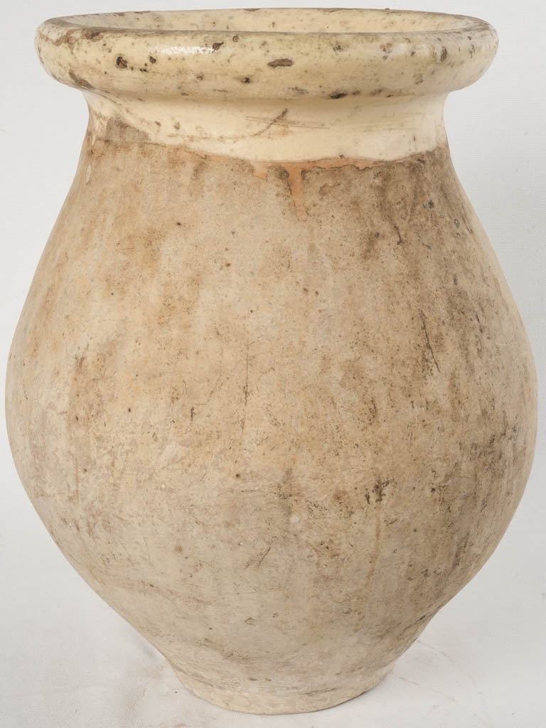 Bulbous biot ceramic container