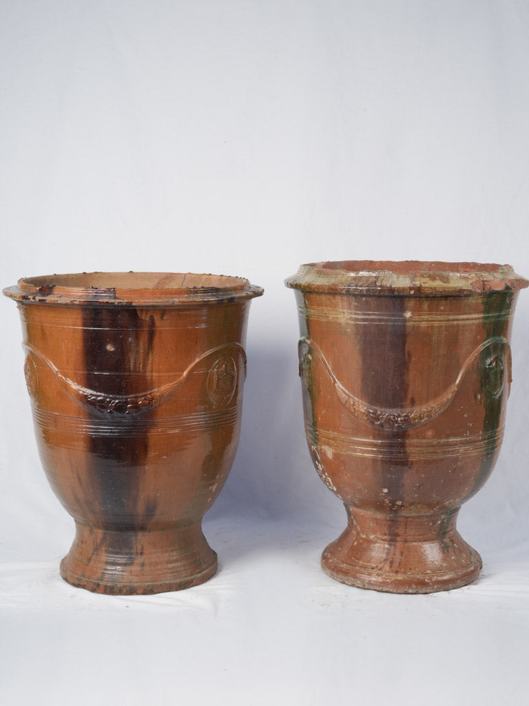 Elegant Boisset Anduze planters