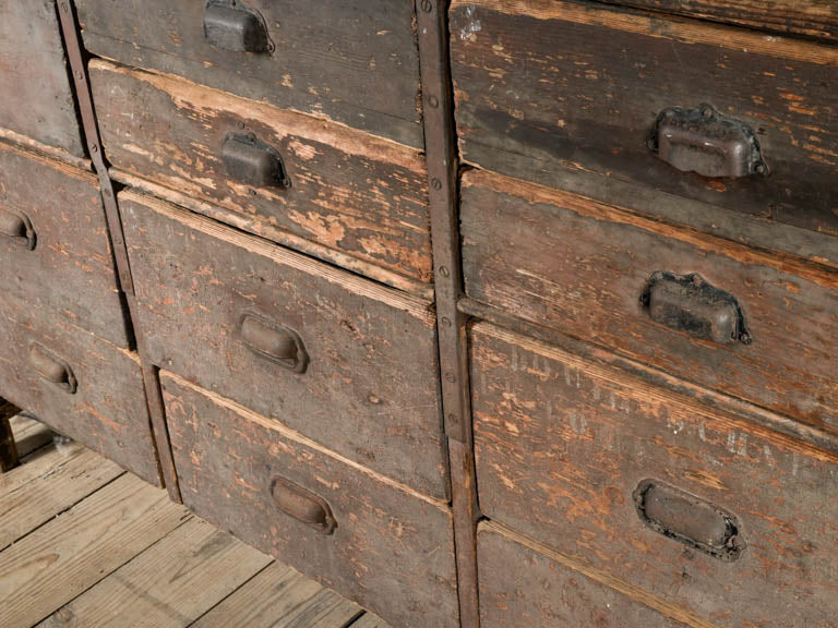 Character-rich hallway console