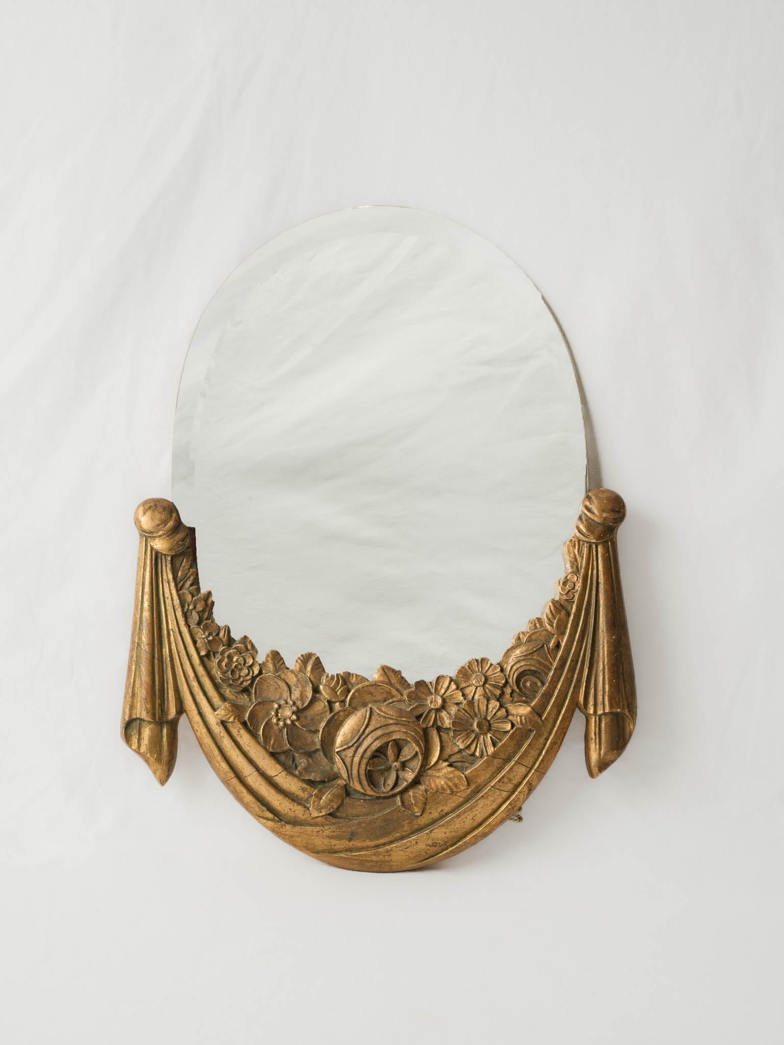 Oval Art Deco Giltwood Mirror w/ Floral Drapery Carving - 24" x 17¾"
