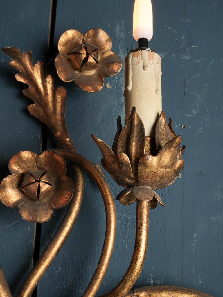 Textured Italianate lighting pieces