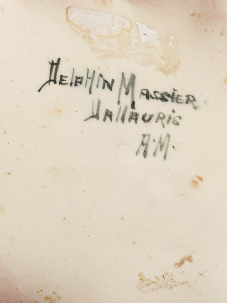 Elegant decorative planter