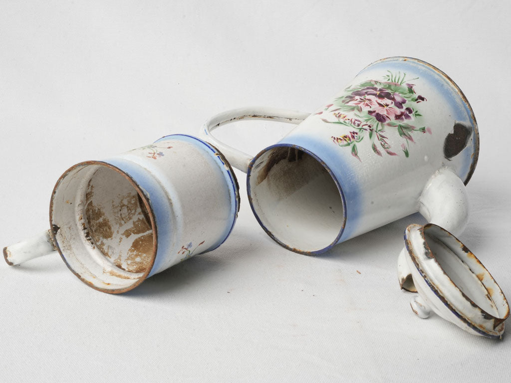 Elegant floral-decorated French pot