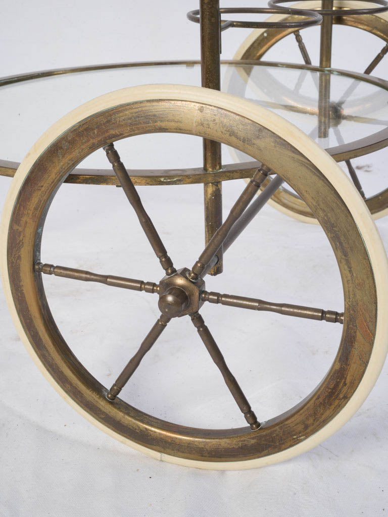 Stylish spoked wheel cart