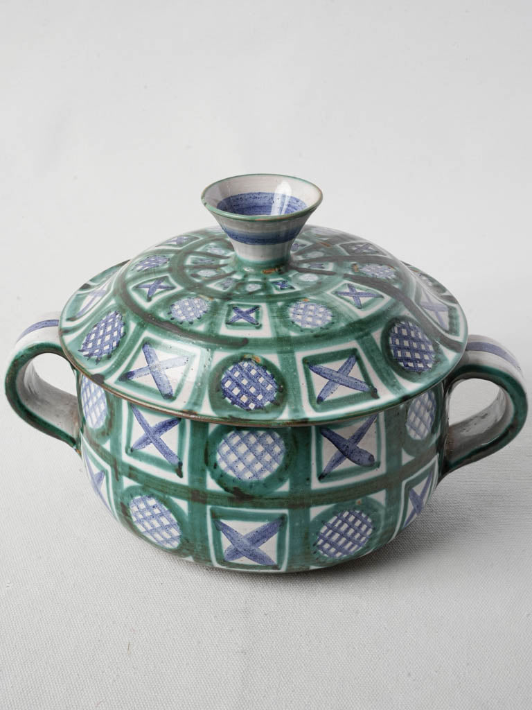 Geometric patterned ceramic dish