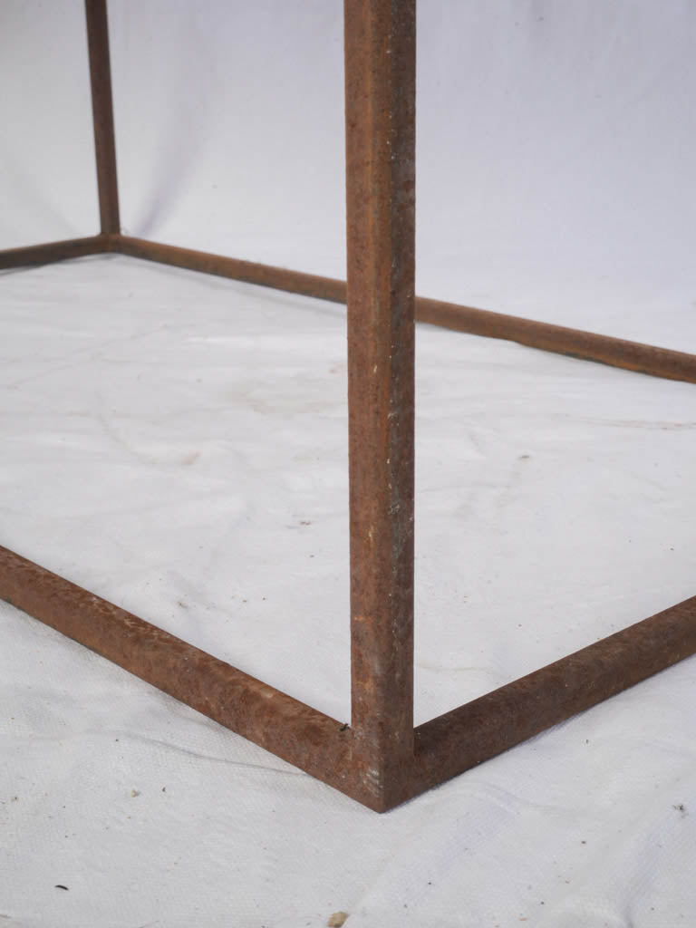 Stunning jewel-like pattern table