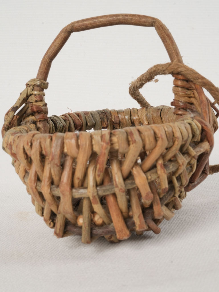 Authentic vintage-style miniature basket