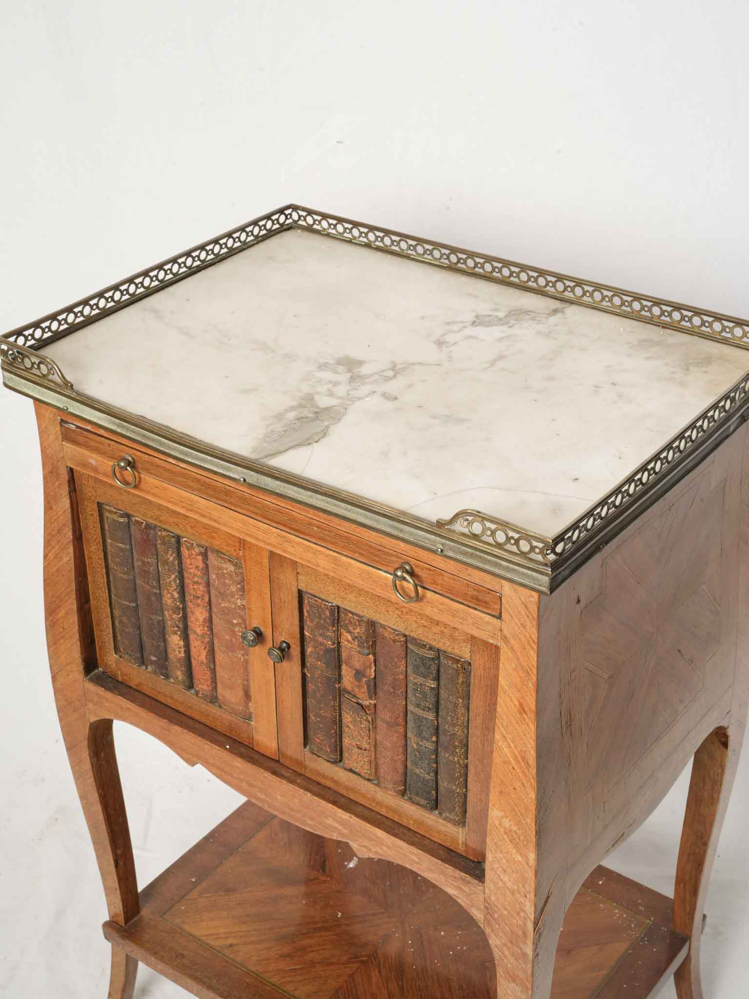 Artisanal geometric veneer table