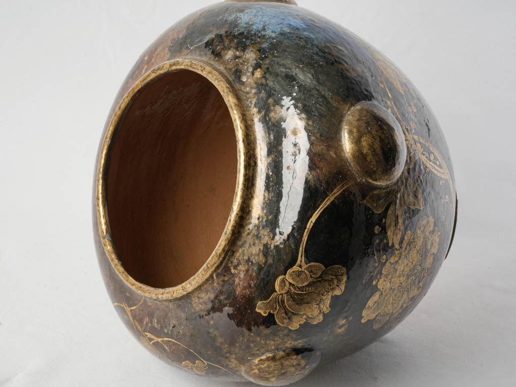 Sculptural Late 19th-century Pot