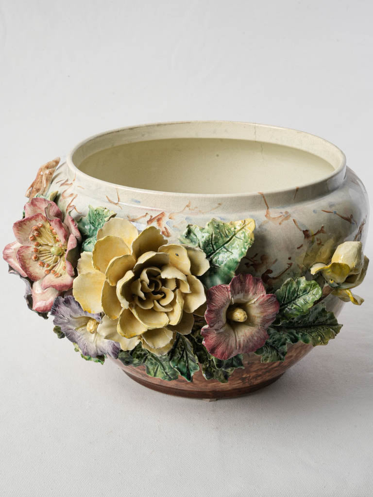 19th-century handcrafted Montigny-sur-Loing pottery