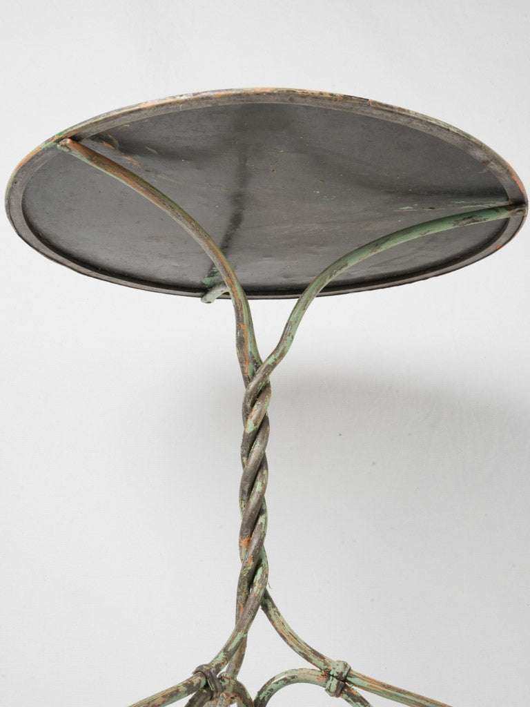 Grand vintage French garden table