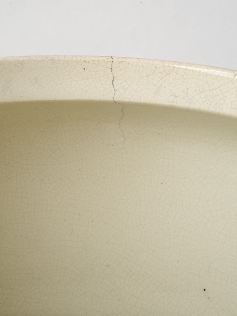 Delicately painted ivory ceramics