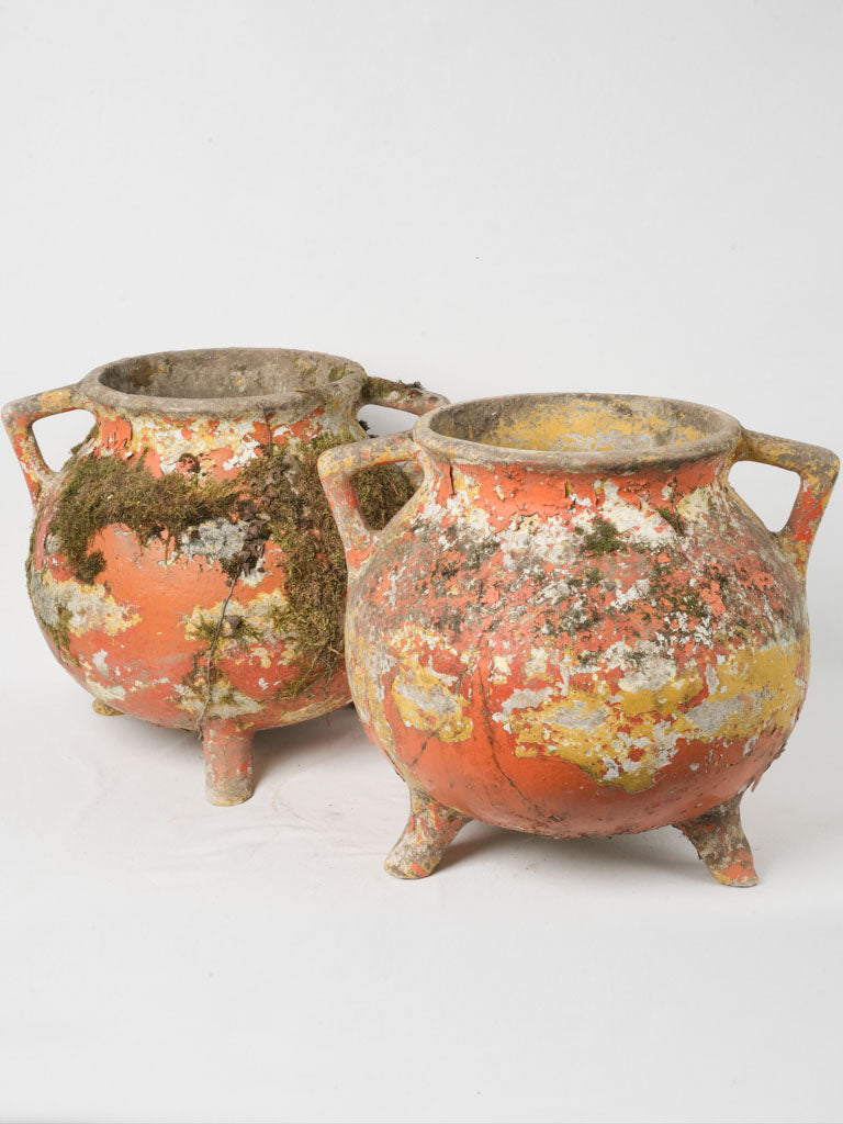 Timeless Willy Guhl cauldron planters