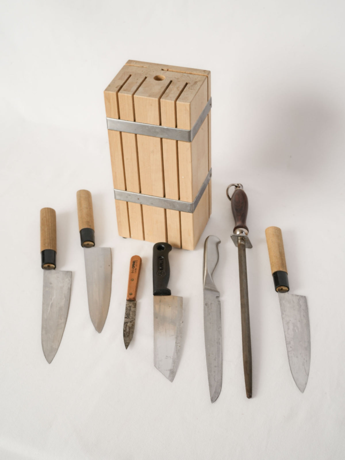 French Knife Set in a Wooden Block from Patricia Wells’s Cooking School - Set 2