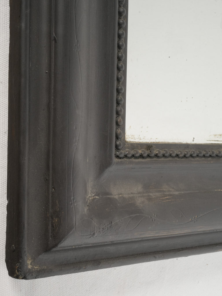 Timeless curved lines wall mirror