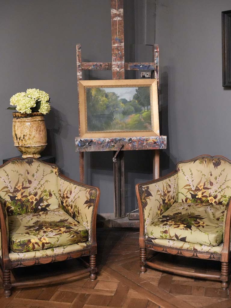 Elegant original frame wall decor