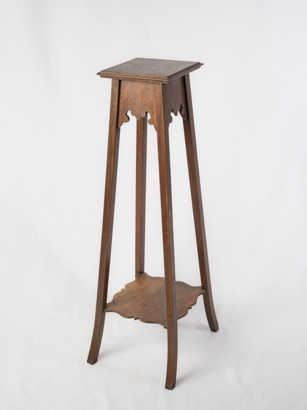Art Nouveau Walnut Pedestal Stand, circa 1900 - 39¾"