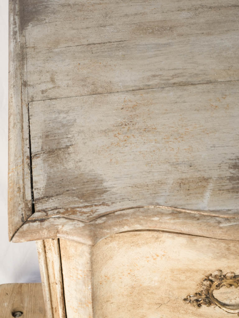 Large Dutch 18th-Century Serpentine Commode in Oak w/ Layered Paint Finish - 37½"x 46"