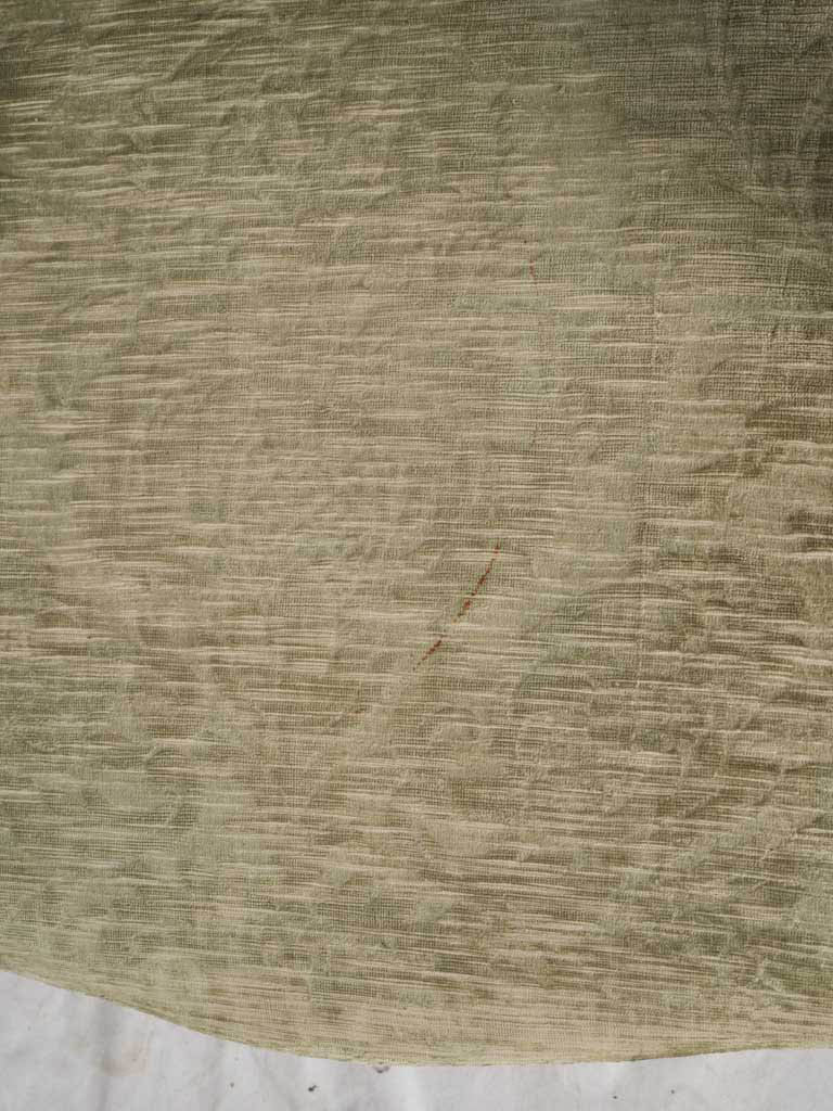 Relaxed elegance walnut seats