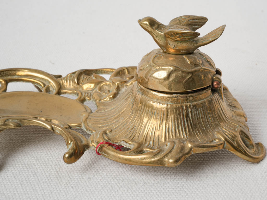 Ornate detailed casting inkwell