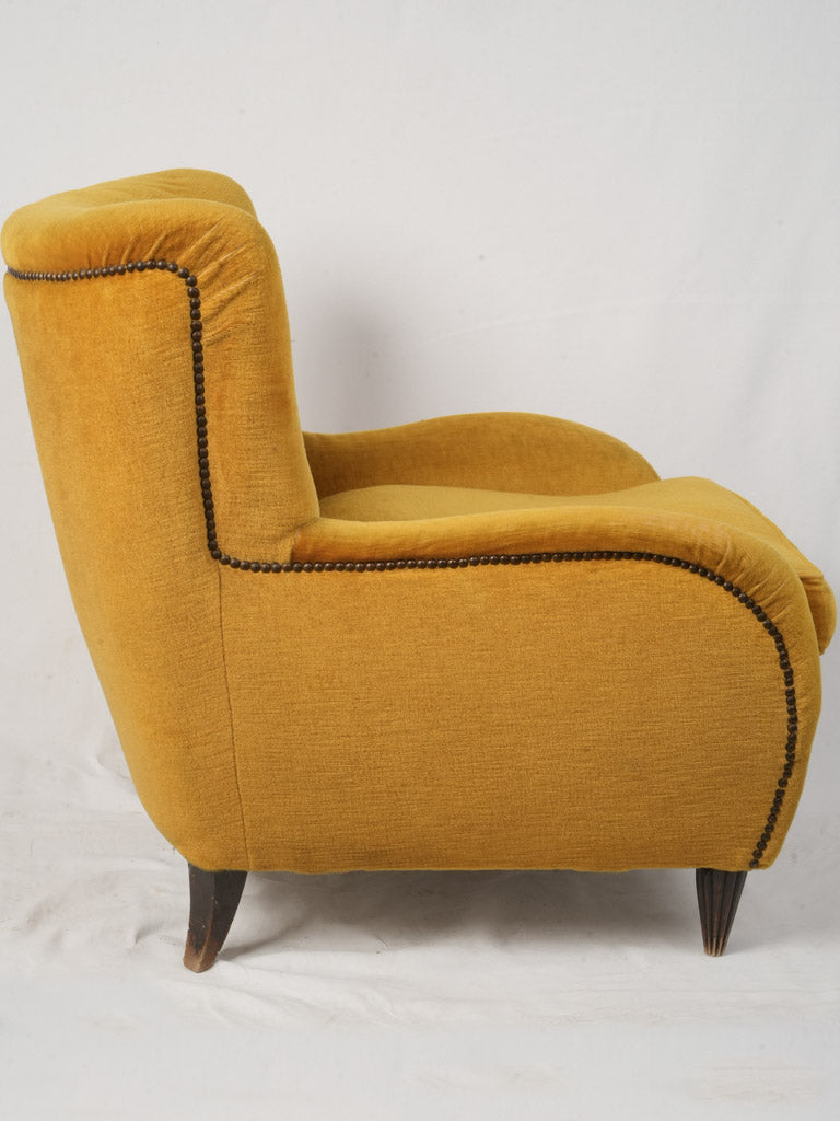 Graceful Paolo Buffa vintage armchair