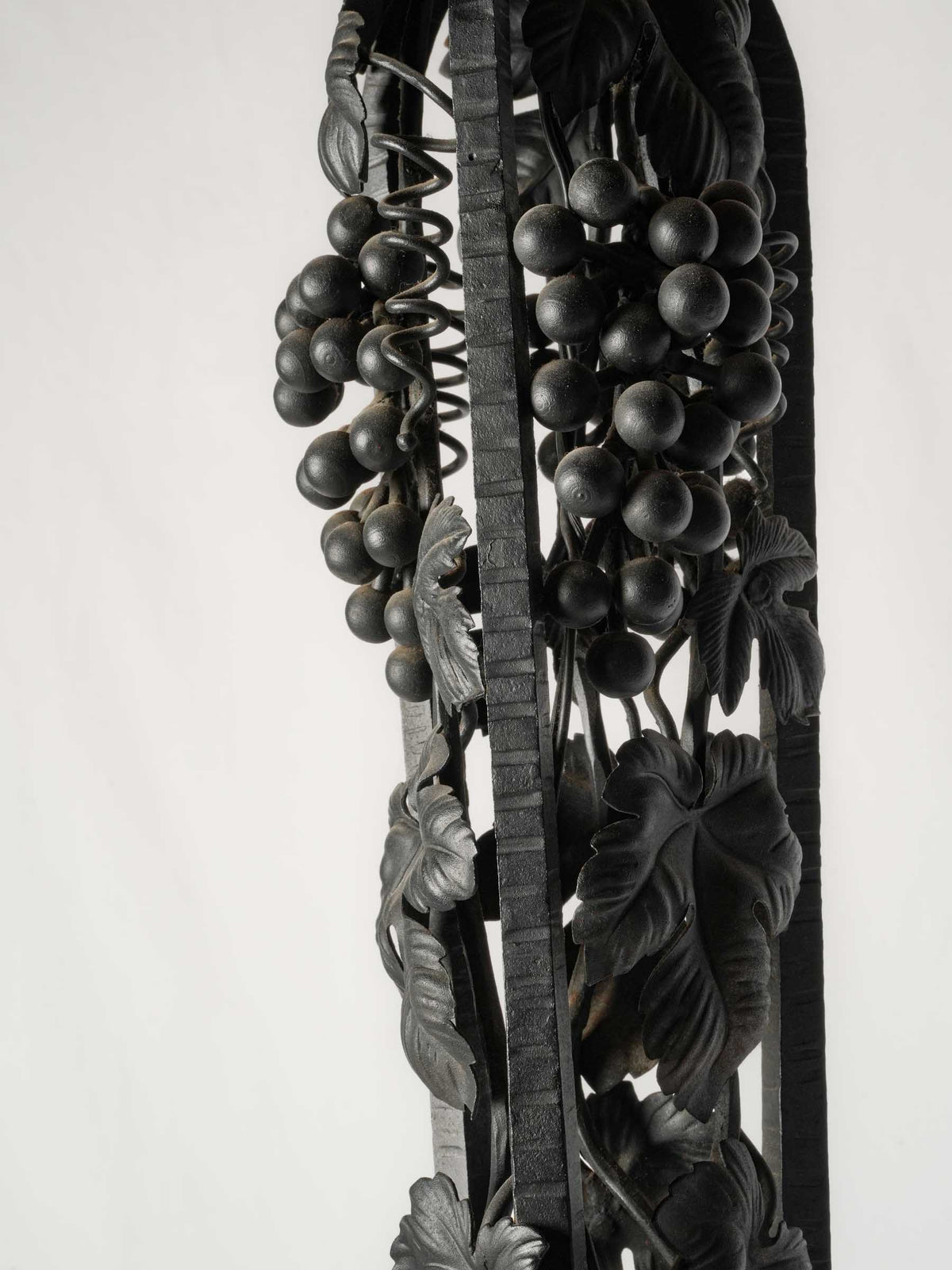 1930s French Art Deco Wrought-Iron Floor Lamp with Grapevine Decoration - 72¾"