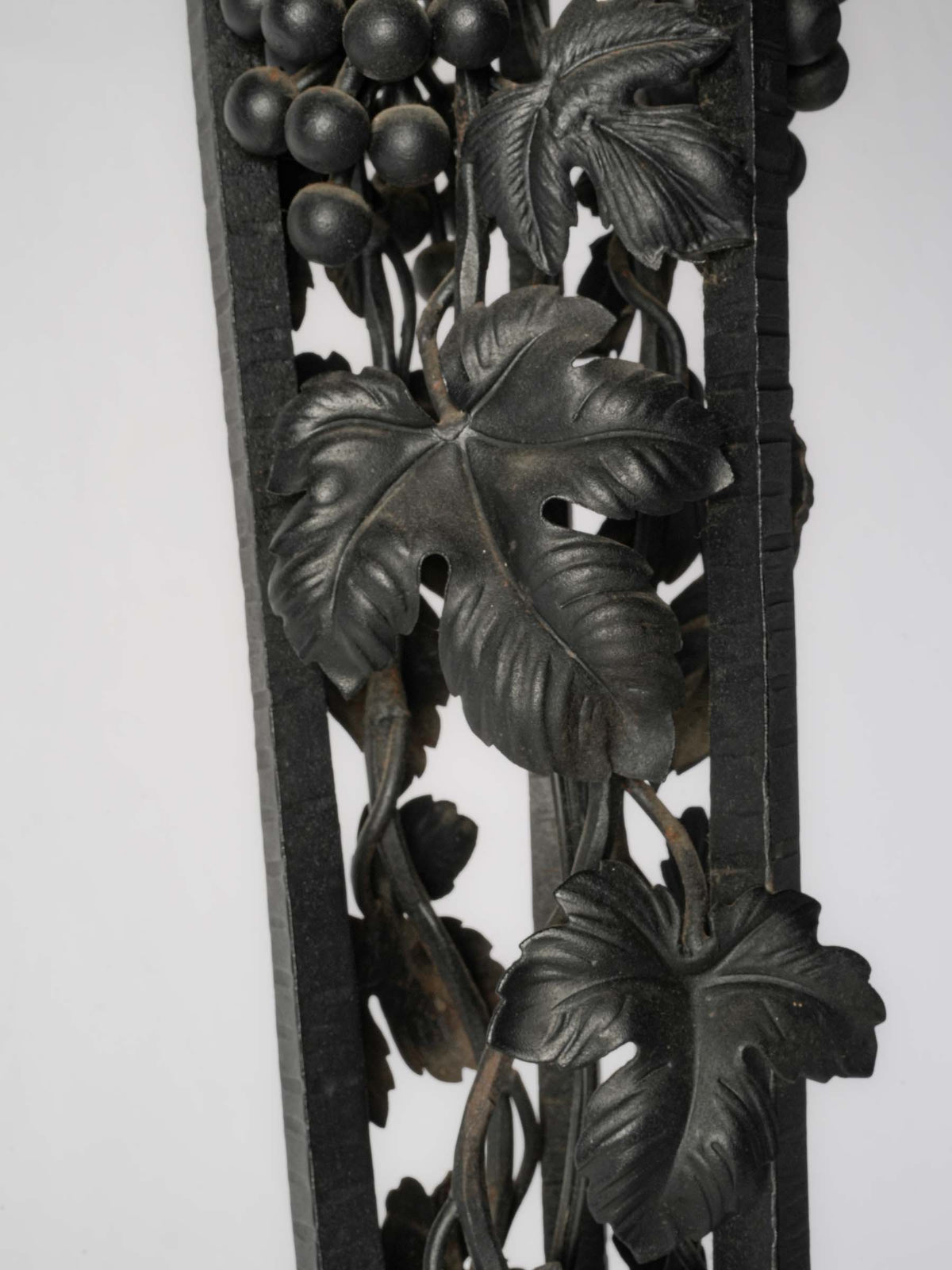 1930s French Art Deco Wrought-Iron Floor Lamp with Grapevine Decoration - 72¾"
