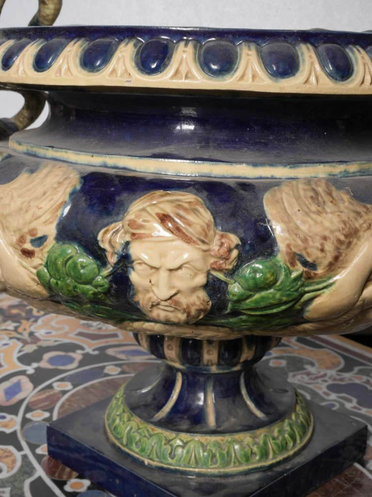 Elegant grotesque mask detailed centerpiece