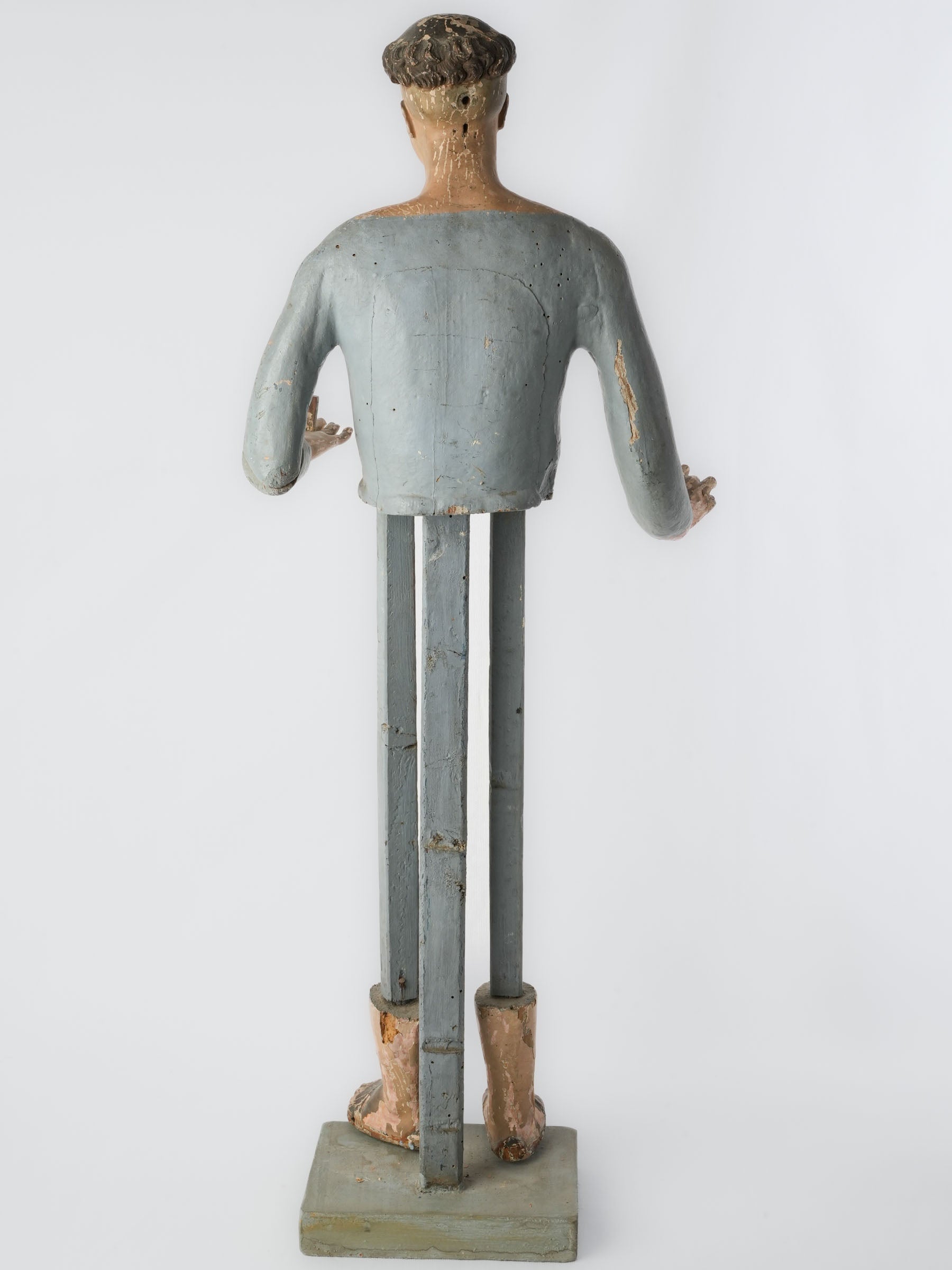 Authentic aged sacral Capipote sculpture