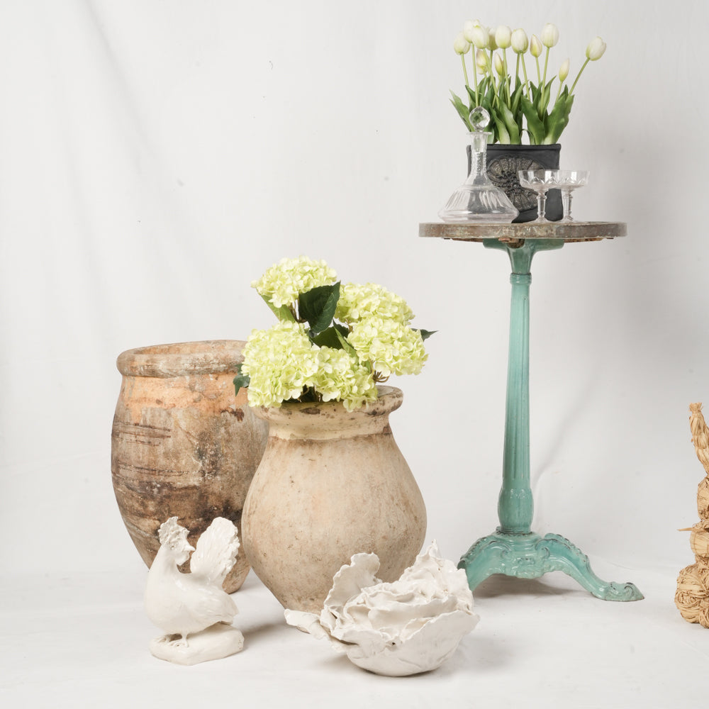 Sophisticated white glaze cabbage figure