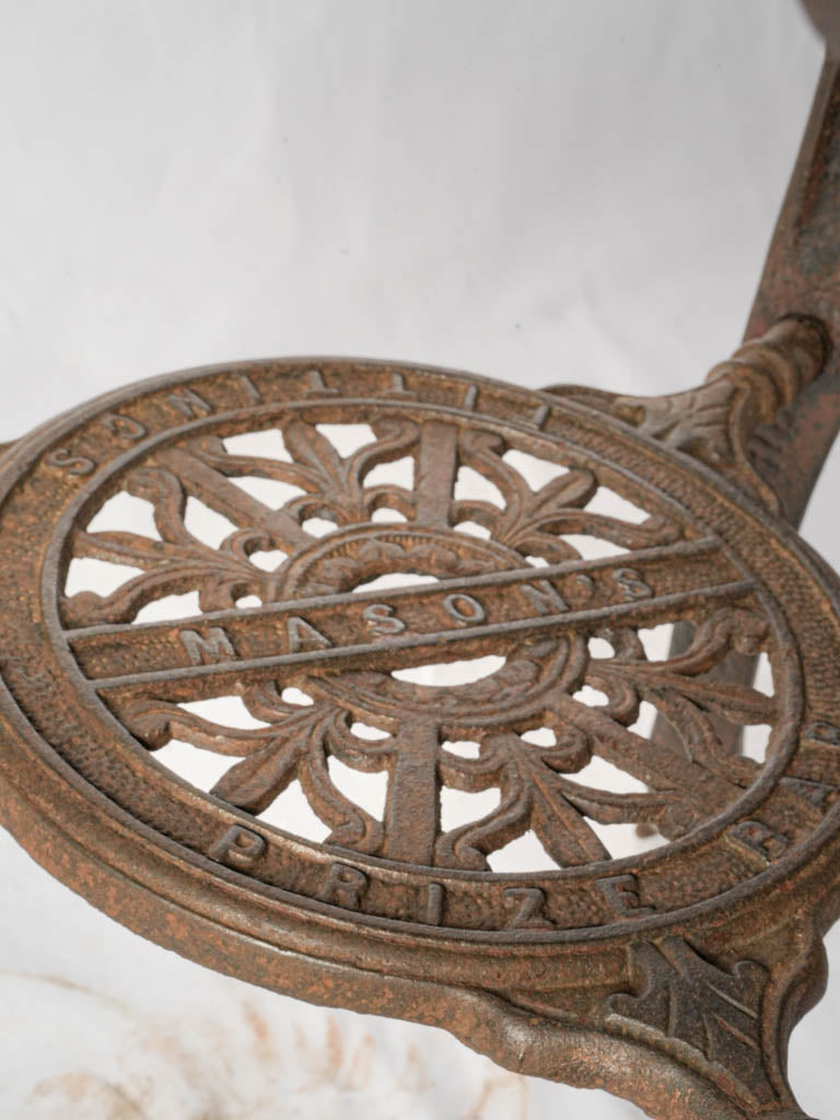 Eclectic historical sophistication table