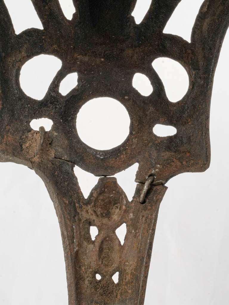 Decorative Edward VII medallion table