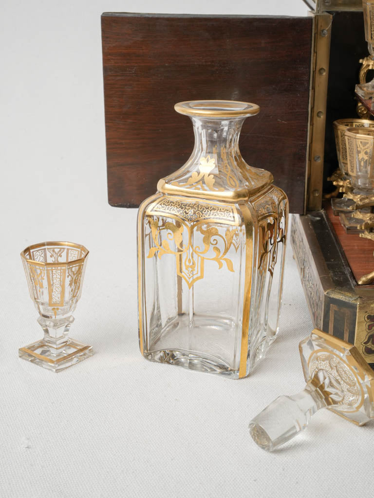 Gilded 1830s crystal storage  