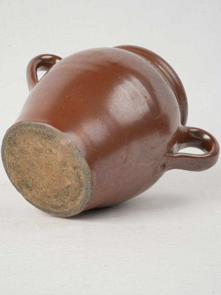 Classic brown-glazed vinegar brewing vessel