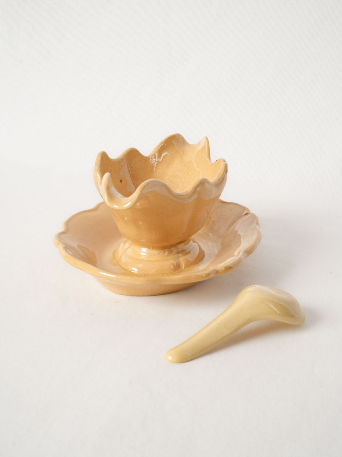 Handmade Provençal Ochre Ceramic Gravy Boat Set