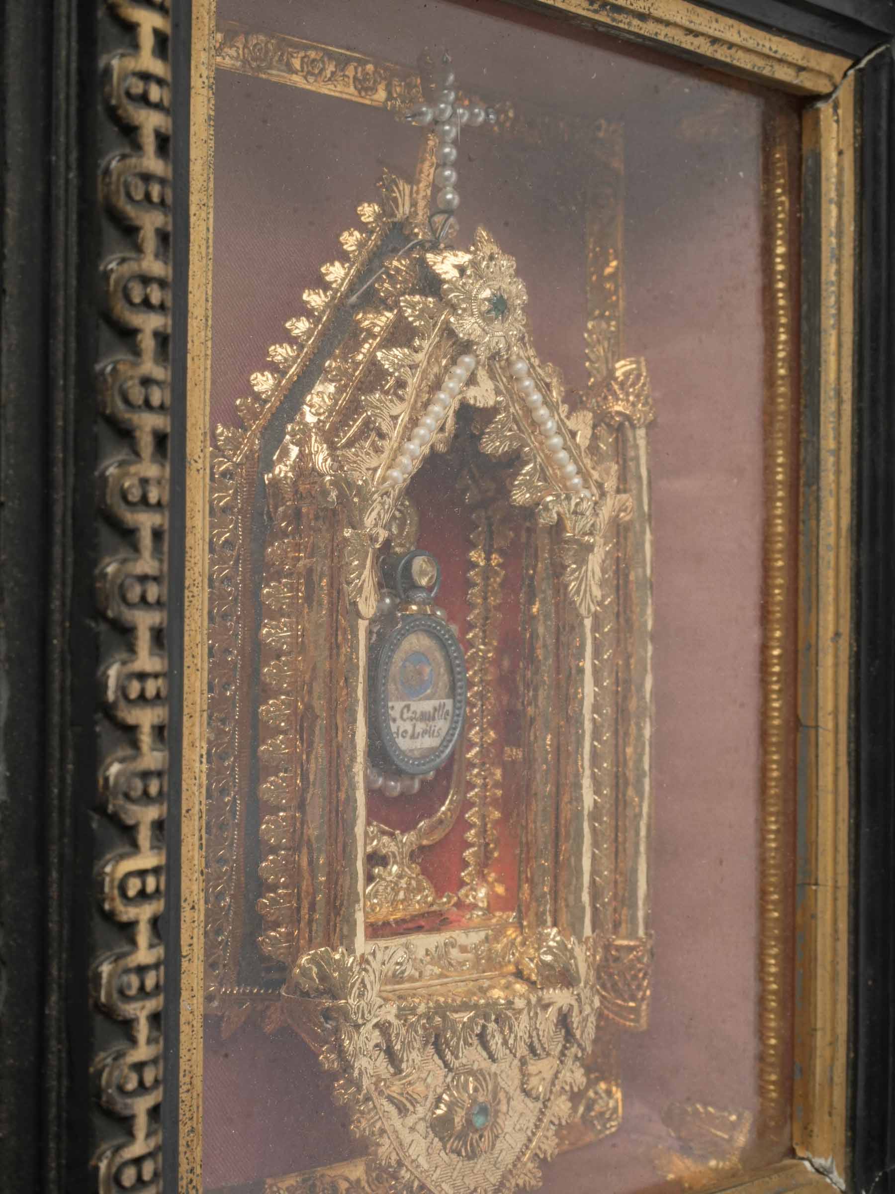 Ornate ecclesiastical relic container