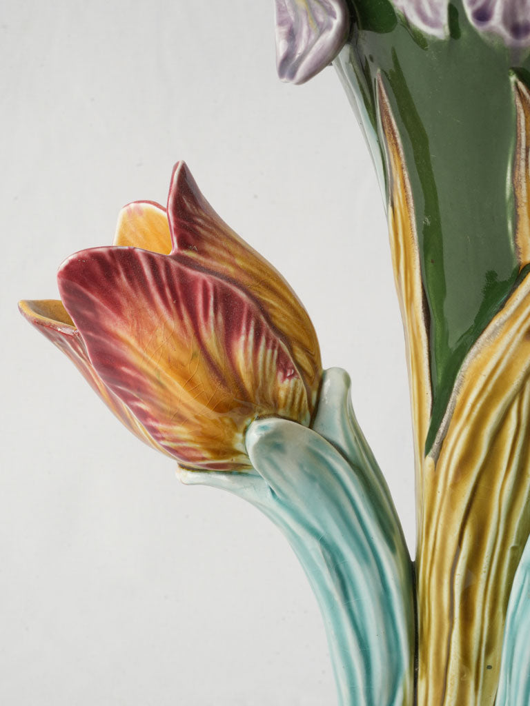 Provenance-Stamped Onnaing Vase  