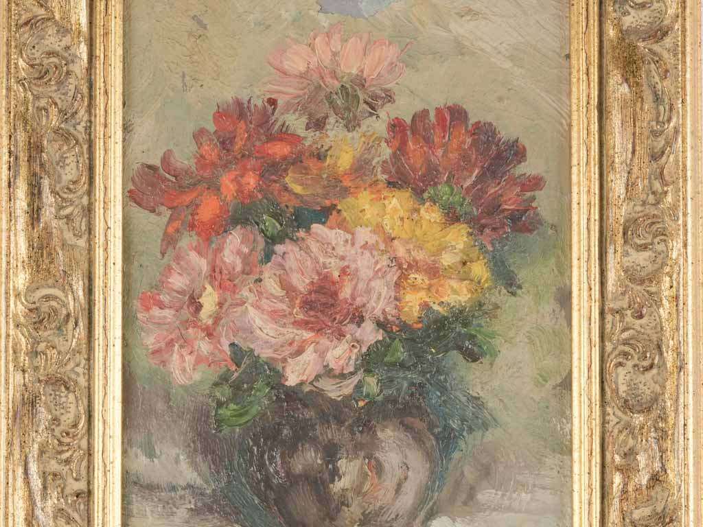 Timeless ornate gilded frame