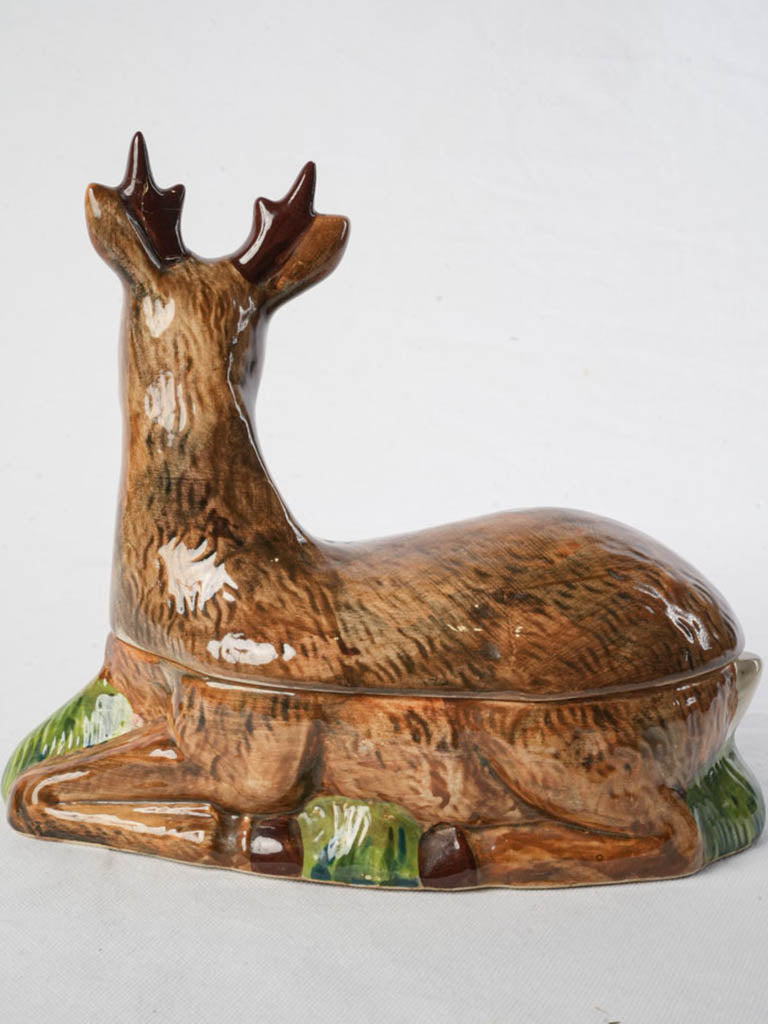 Finely modeled fur design box