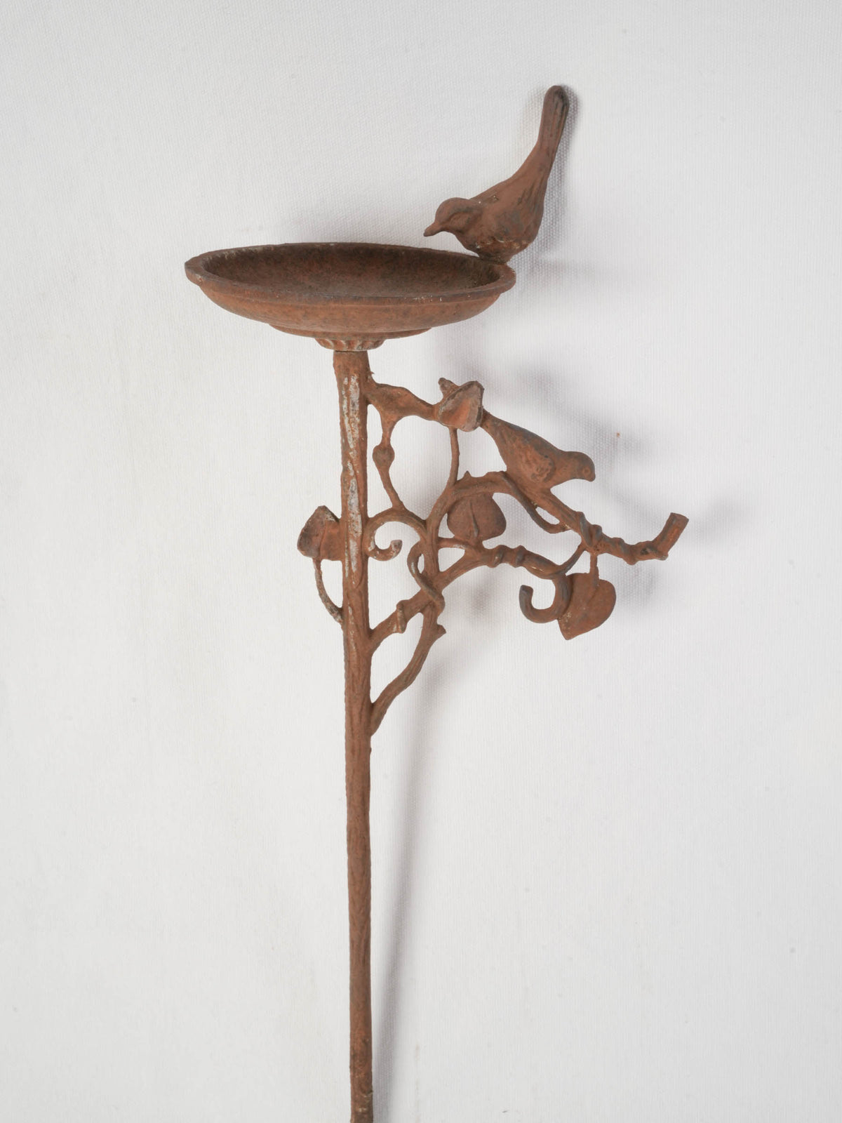 Cast Iron French Garden Birdbath w/ Decorative Stake 24¾"