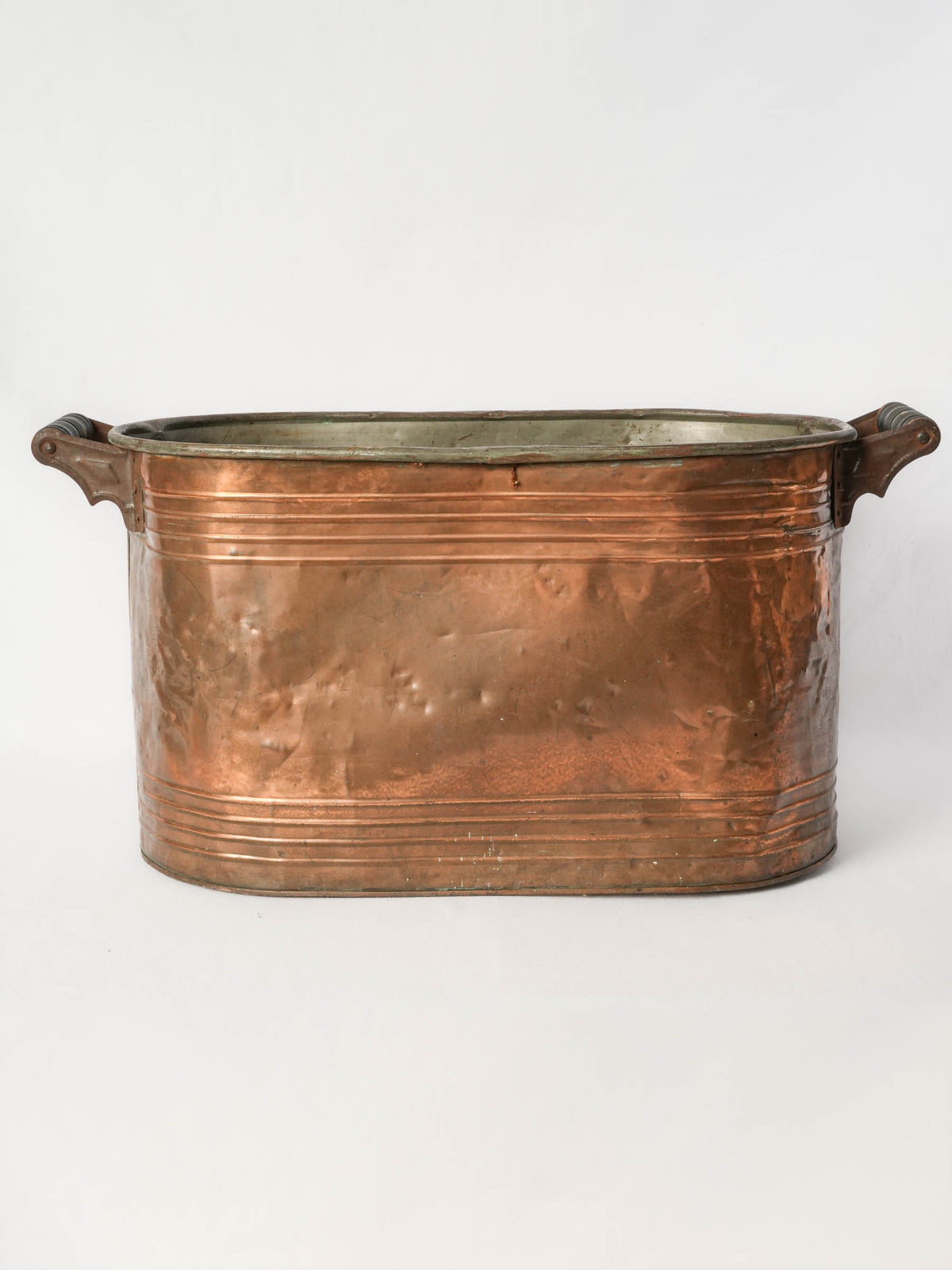 Antique Oval Copper Tub With Wooden Handles from Wisconsin 27¼"