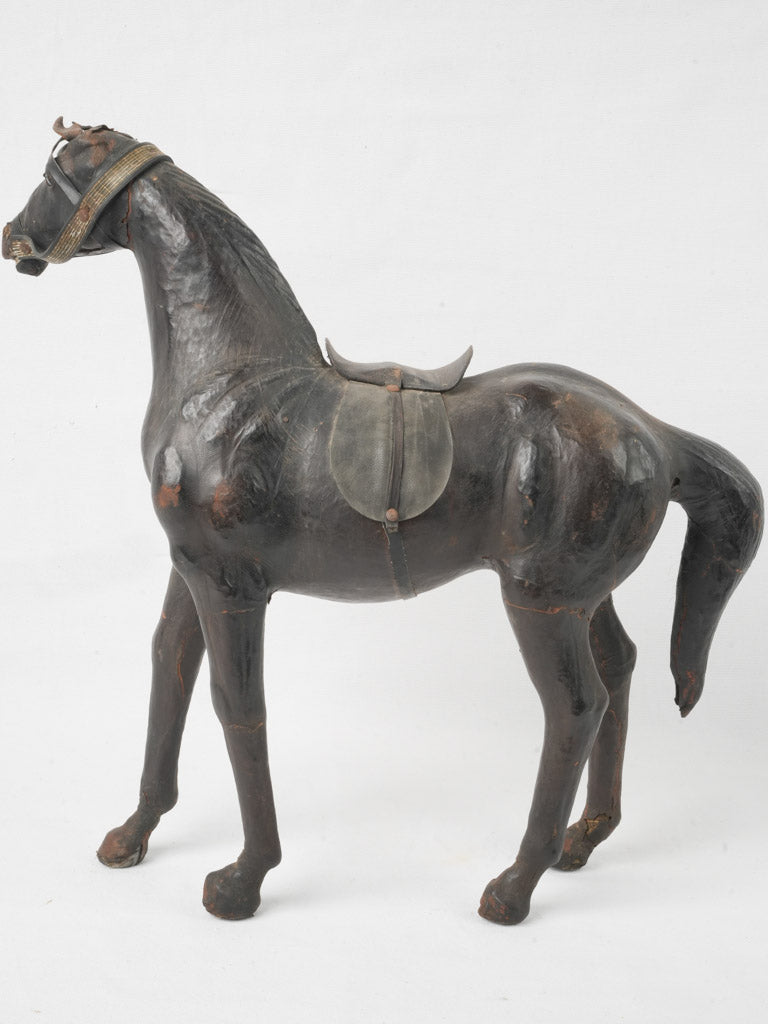 Warm antique racehorse decoration
