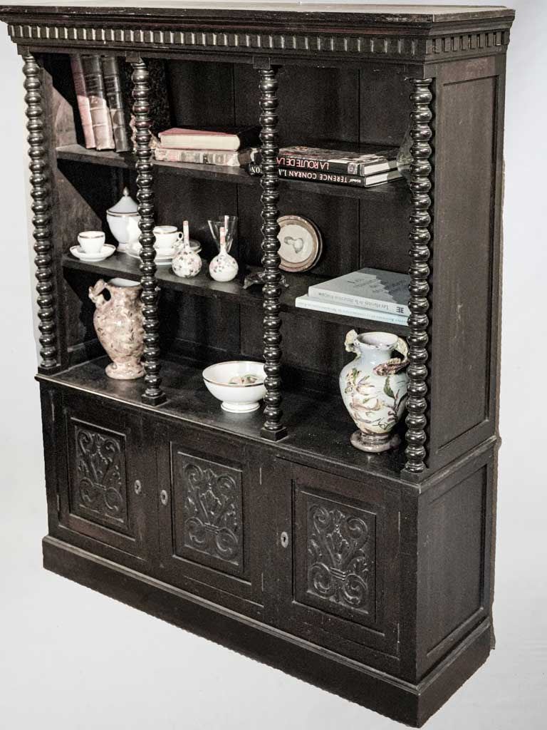 Exquisite French Renaissance Revival bookcase
