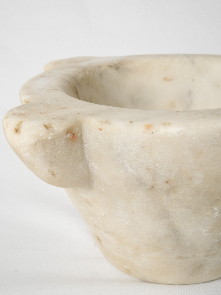 Refined French kitchen marble decor