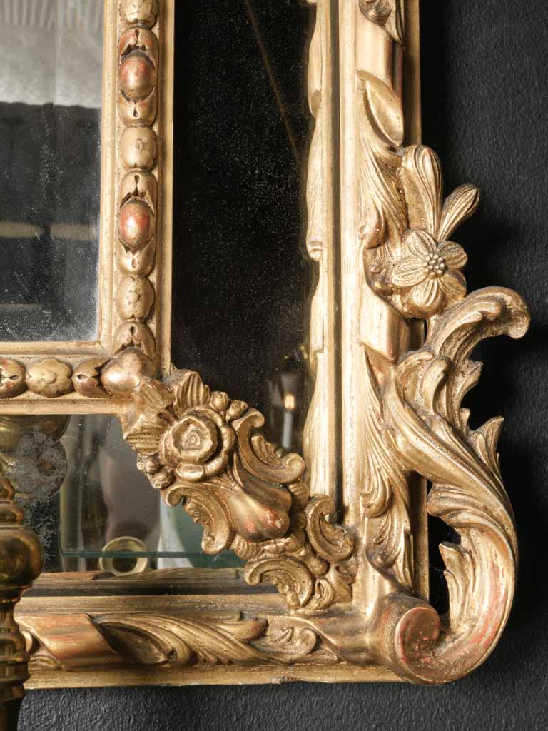 Historic elegant parclose mirror design