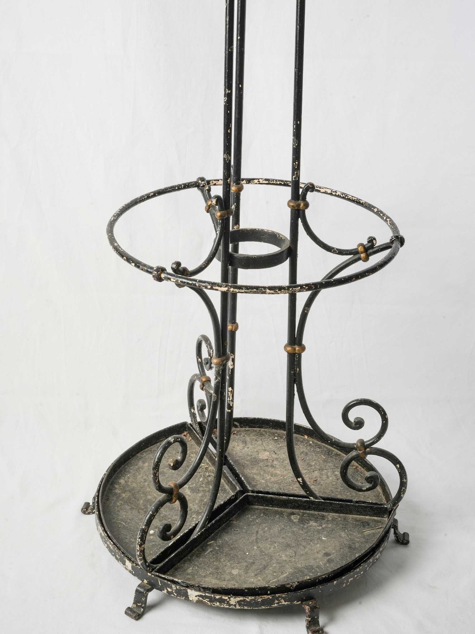 Aged patina umbrella storage unit