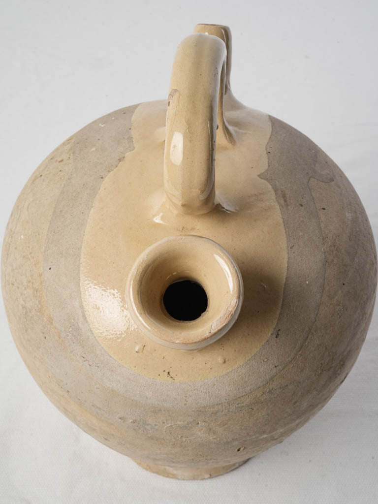 Gently tapering vintage ceramic kanti